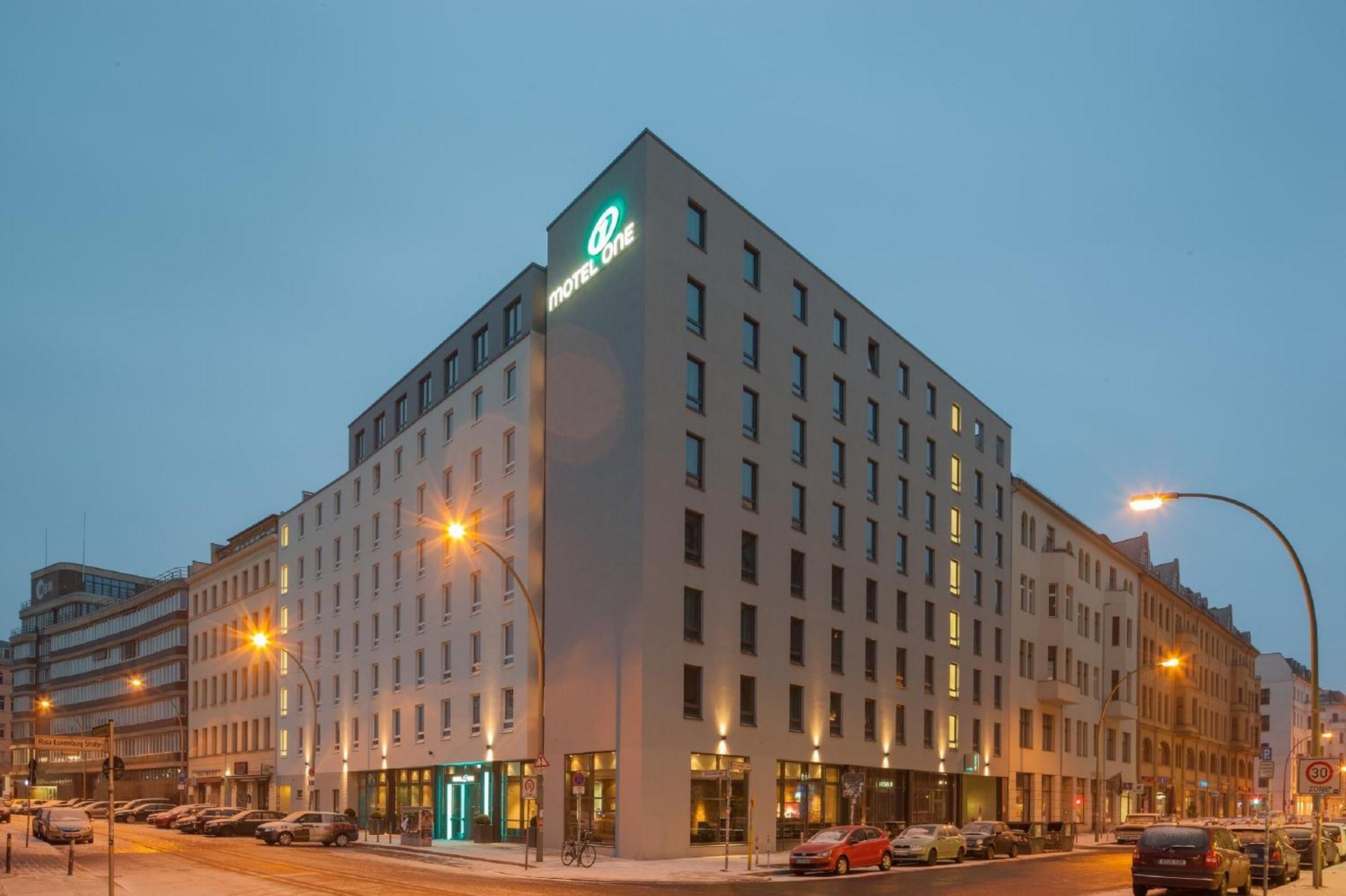 Motel One Berlin-Hackescher Markt Exterior photo